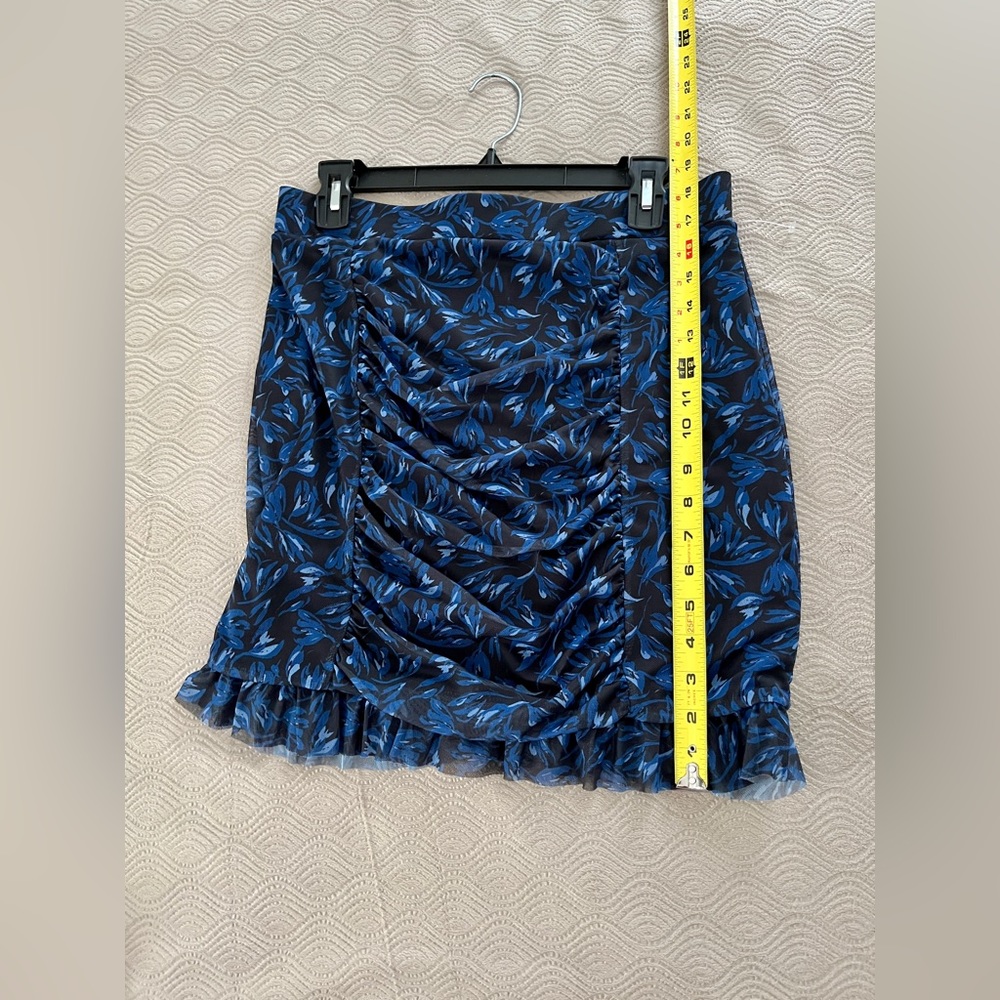 Free People Romi mesh mini skirt in blue floral size large - Picture 9 of 13